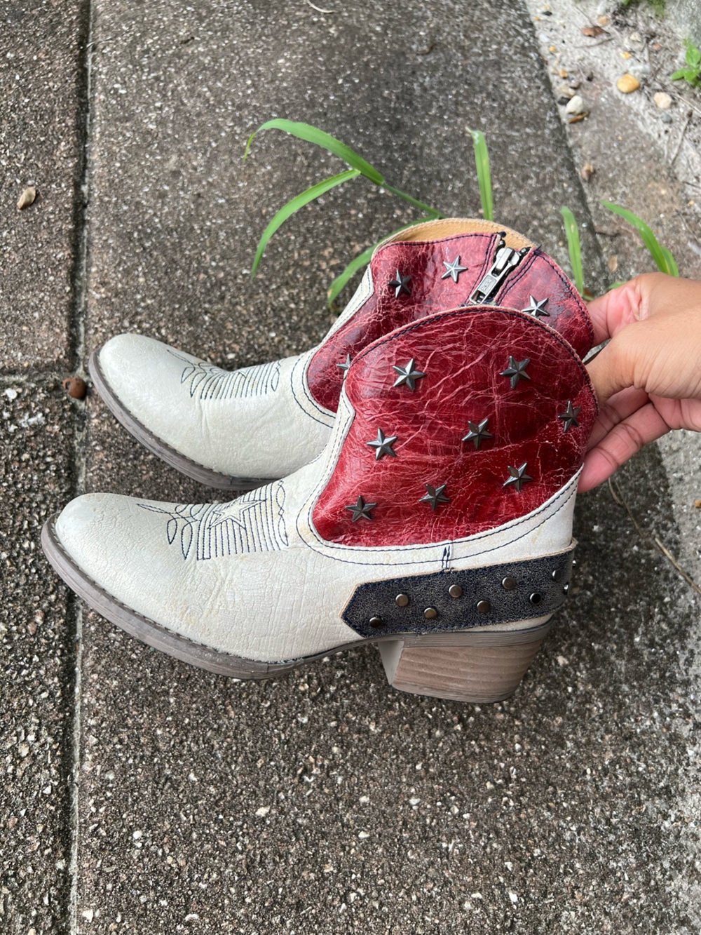 Sterling river boots
